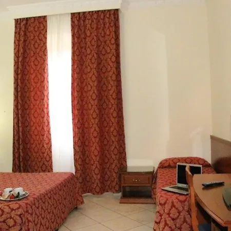 Mirage Отель Рим