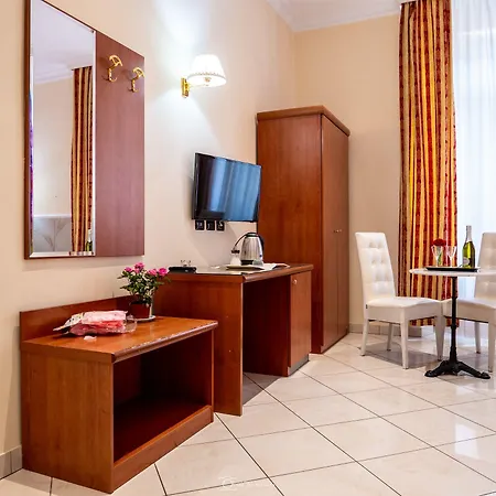 Mirage فندق 3*